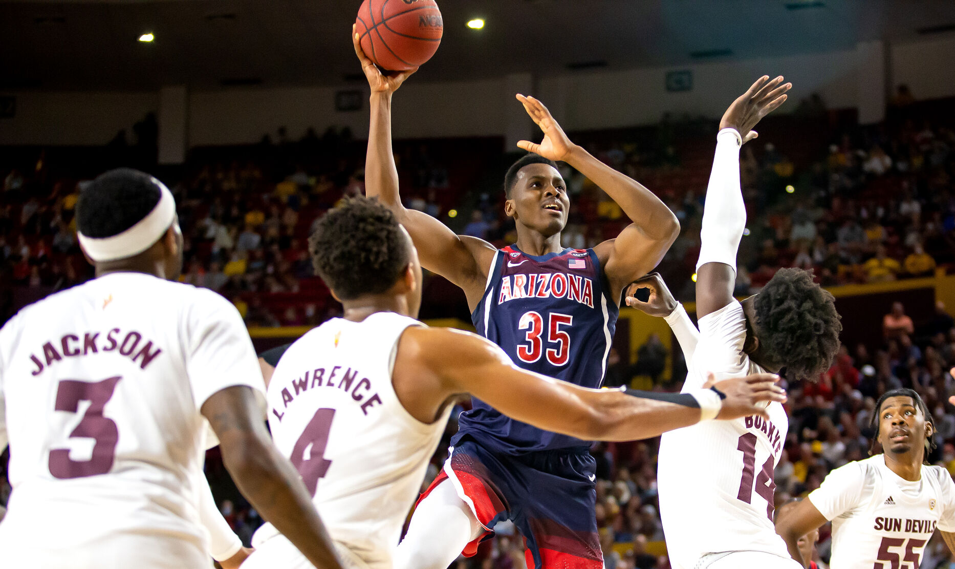 Christian Koloko, 2022 Pac-12
Defensive Player of the Year